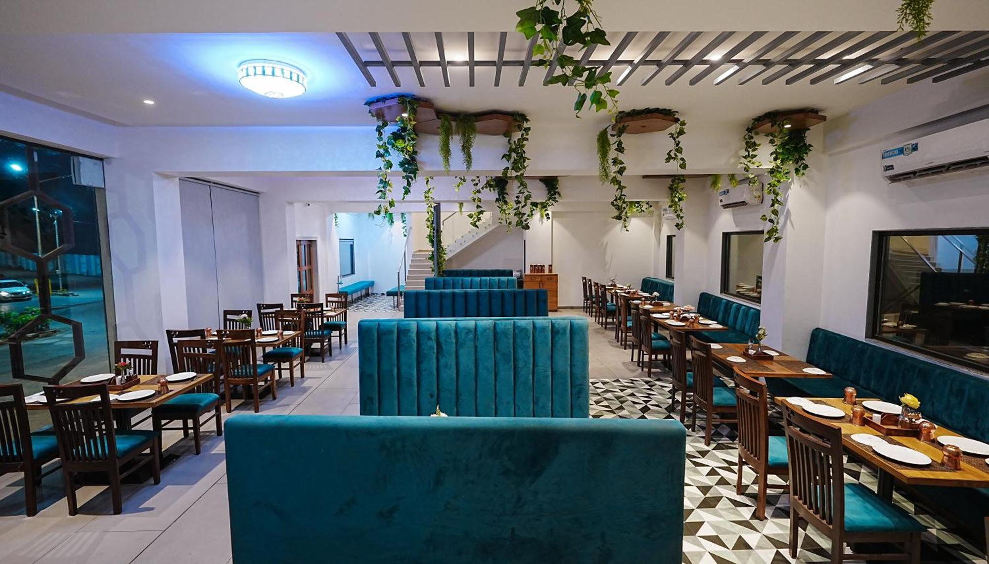 L P Regency, Pune Zewnętrze zdjęcie